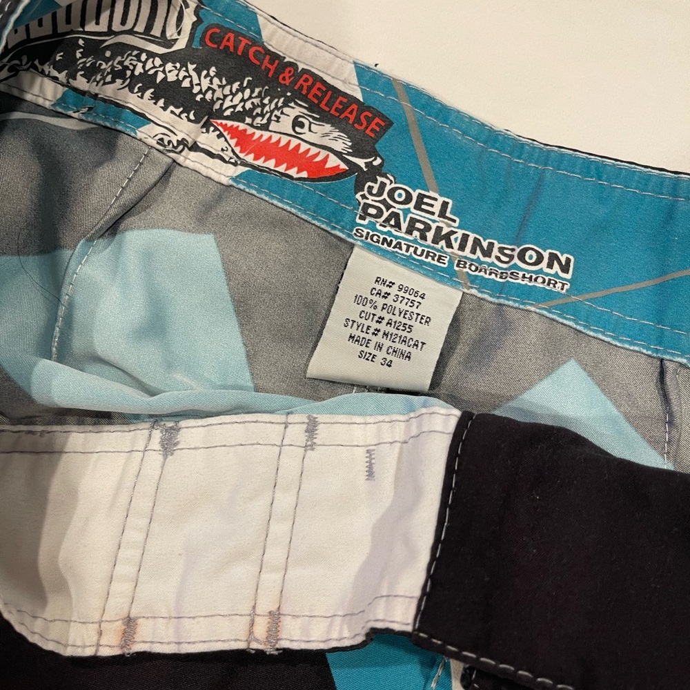 Billabong board shorts - Picture 2 of 3